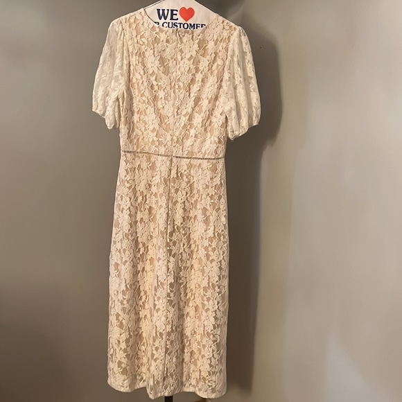 NWT NSR lace white and nude dress size: M - Picture 7 of 9